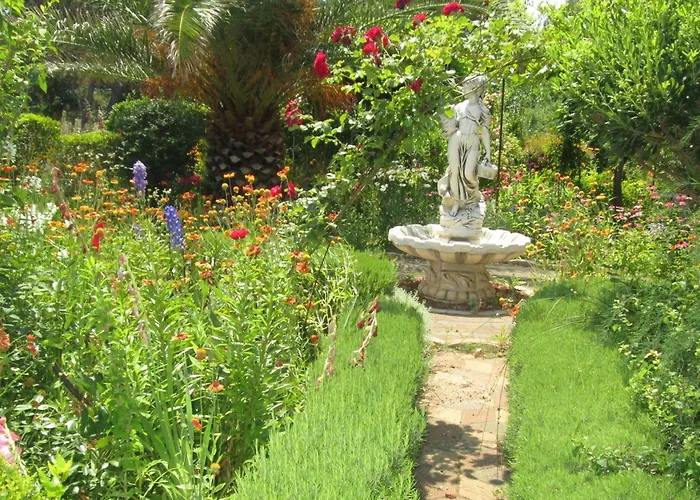 Апартаменты With Parking Space - 21512 *