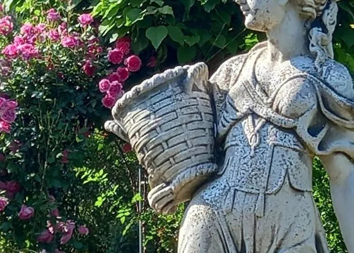 Апартаменты With Parking Space - 21512 *