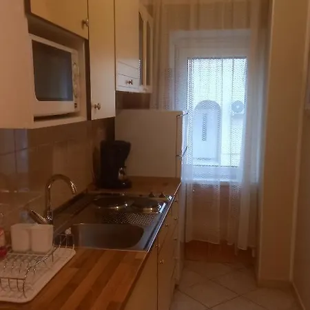 Appartement With Parking Space - 21512