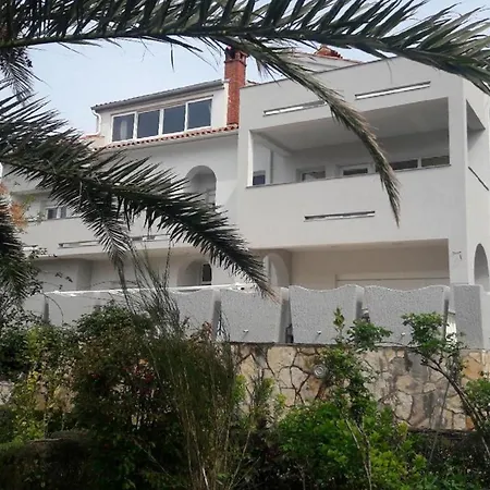 Appartement With Parking Space - 21512 Vir